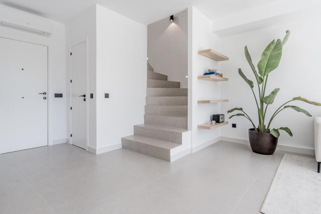 Duplex Renovated Luxury 3bed In Aloha *